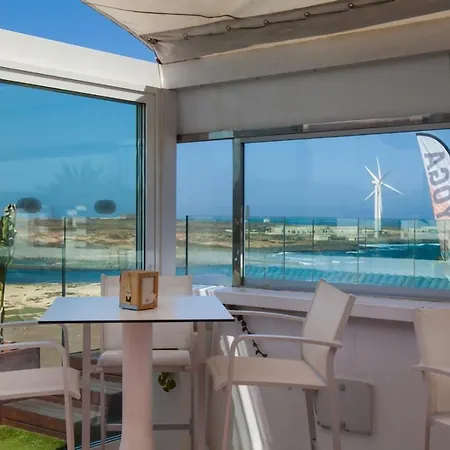 דירה Cozy Flat With Amazing Roof In *