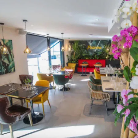 Cozy Flat With Amazing Roof In * קורלחו