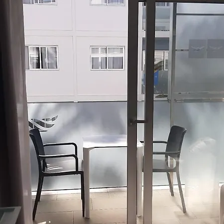 Cozy Flat With Amazing Roof In Corralejo