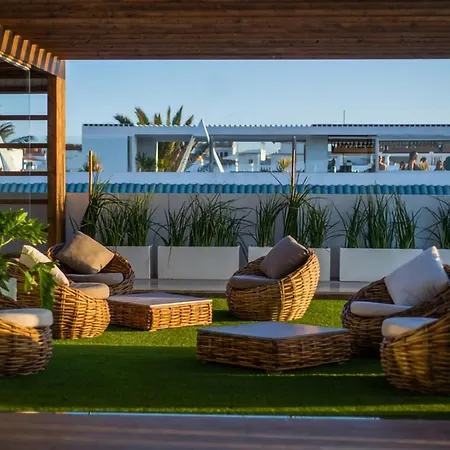 Cozy Flat With Amazing Roof In Corralejo